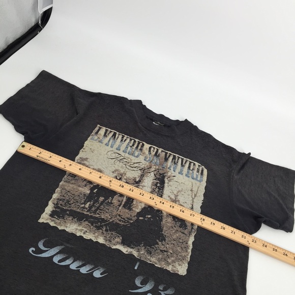 Vintage 1993 Lynyrd Skynyrd Tour Shirt Single Stitch Fits L/XL - Picture 10 of 11